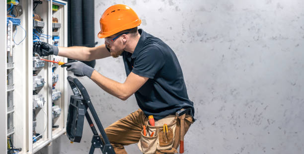 Best Licensed Electrician  in , IA